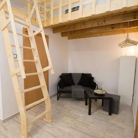 E5tudio Esq. Apartamento Peniche