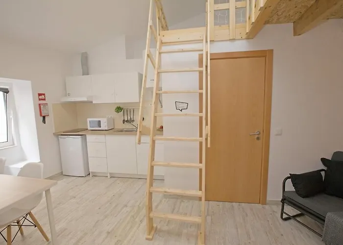 E5tudio Esq. Apartamento