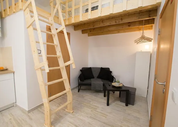 E5tudio Esq. Apartamento Peniche